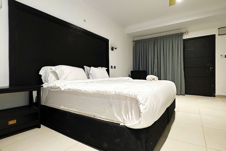 Room 15 of 46