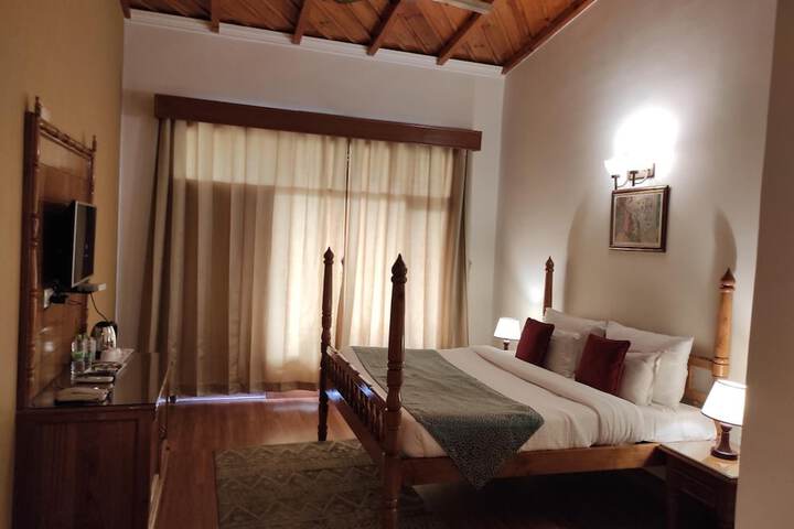 Room 16 of 56