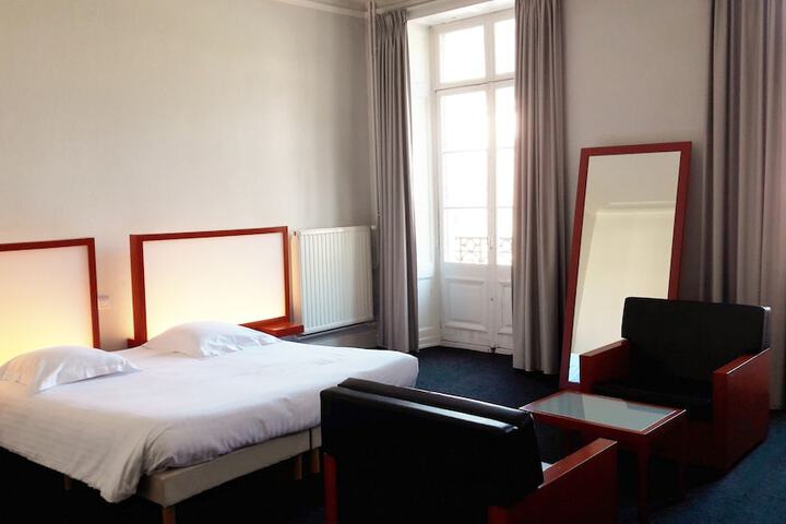 Room 20 of 59