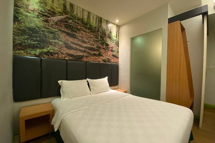 Room 22 of 44