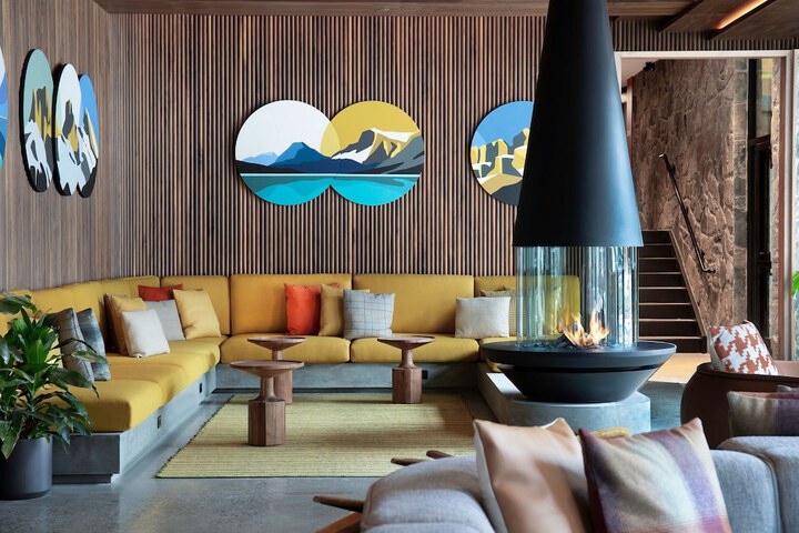 Hotel Interior 7 of 62