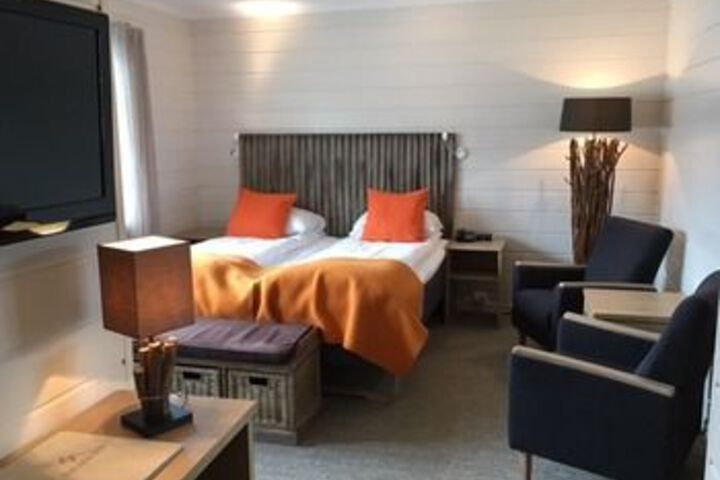 Room 43 of 106