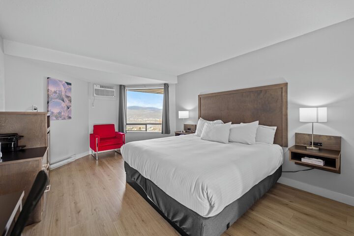 Room 21 of 48