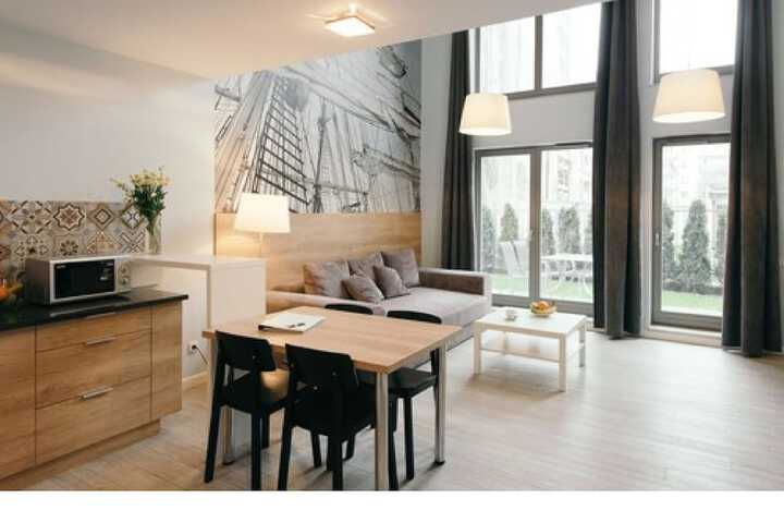 Room 83 of 183