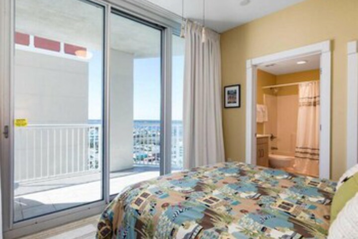 Room 116 of 136