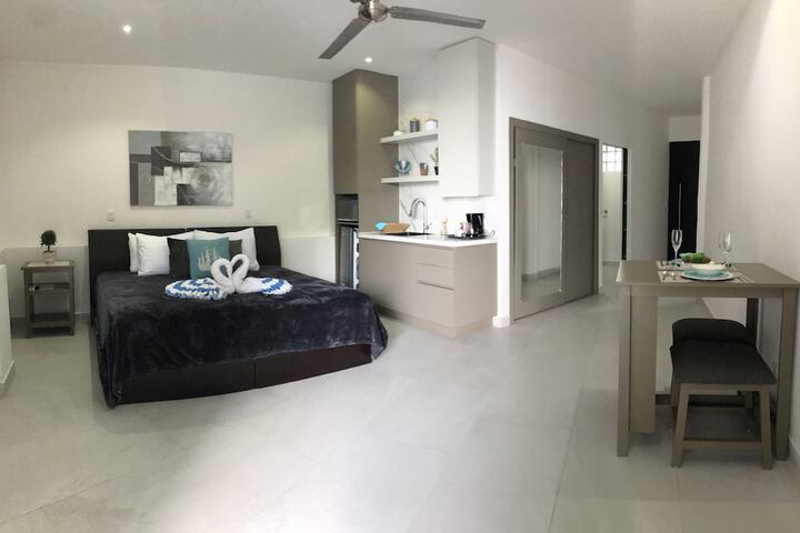 Room 17 of 114