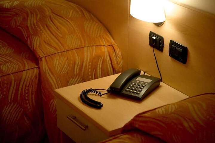 Room 4 of 79
