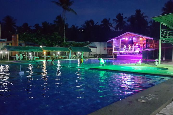Pool 30 of 57