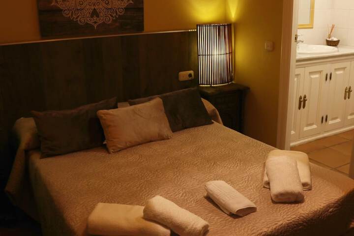 Room 10 of 43