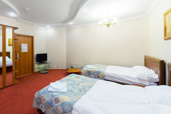 Room 8 of 52