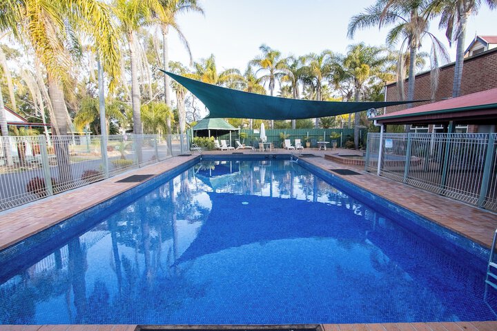 Pool 149 of 183
