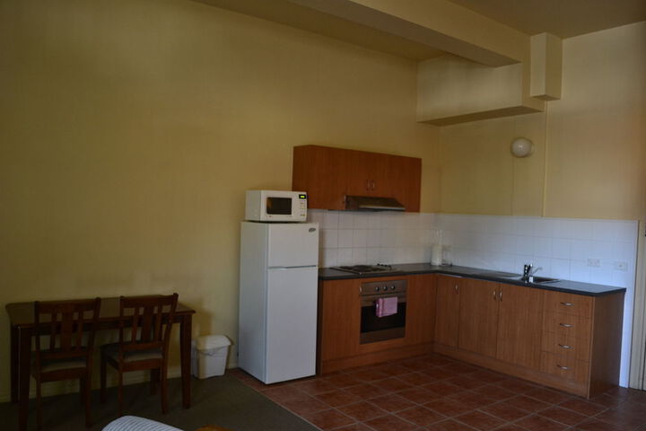 Room 15 of 42