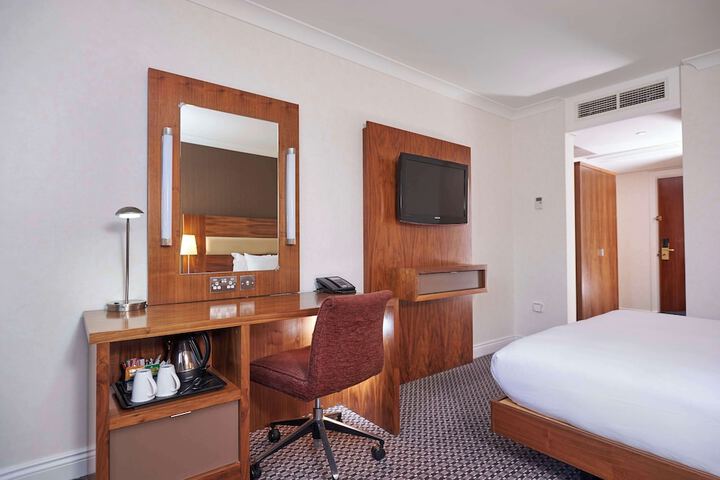 Room 18 of 75