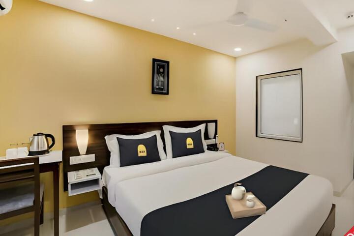 Leo Hotel