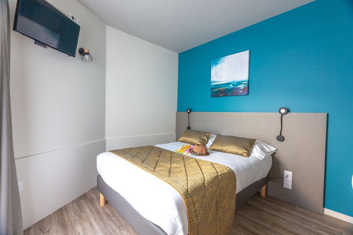 Room 21 of 50