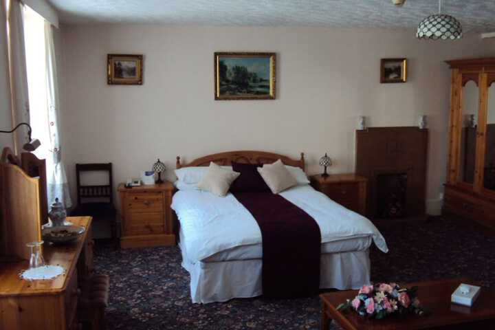 Room 8 of 60