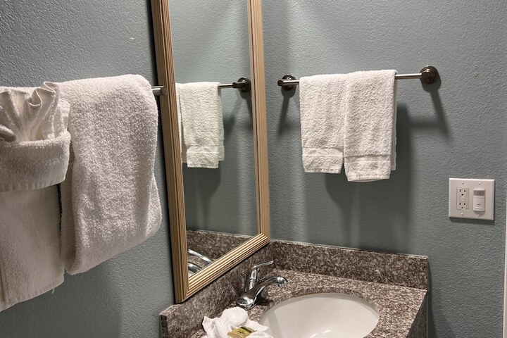 Room 35 of 52