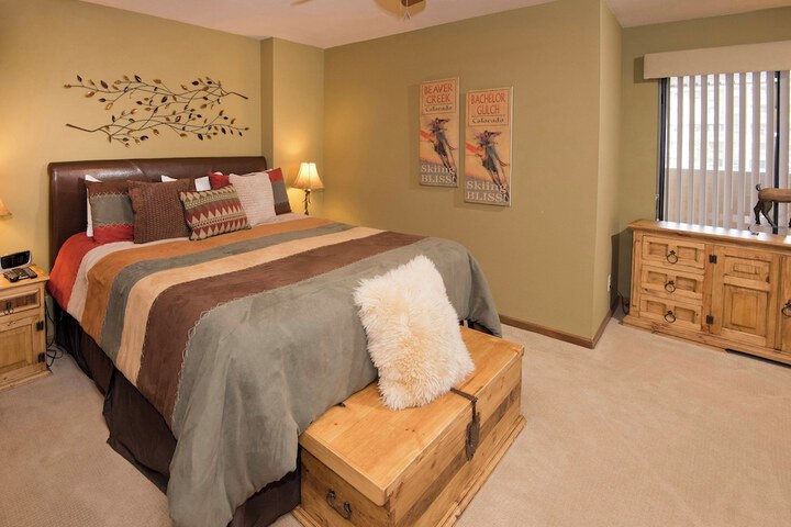Room 12 of 70