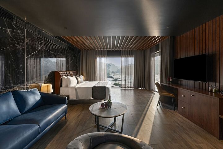 Room 7 of 45