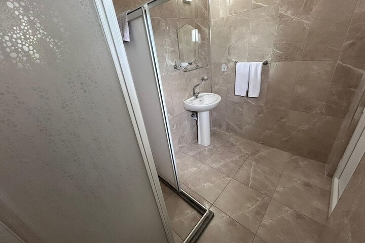Room 34 of 57