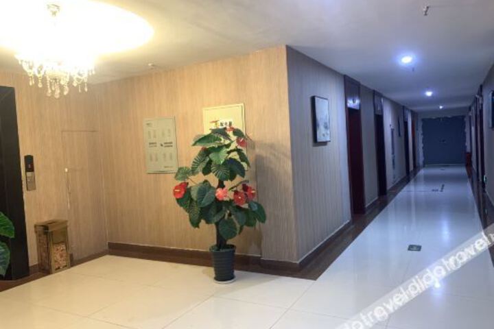 Hotel Interior 2 of 25