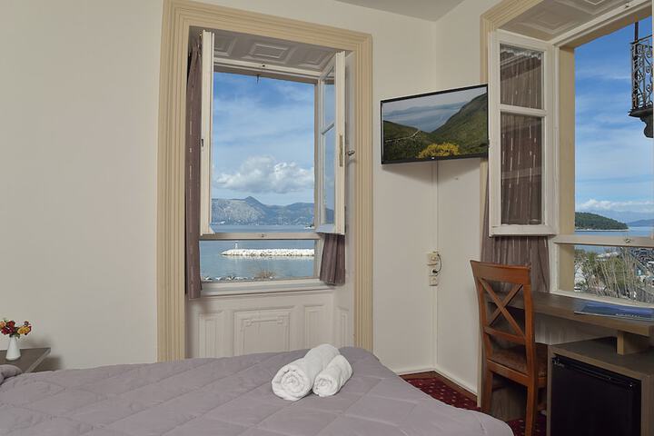 Room 26 of 50