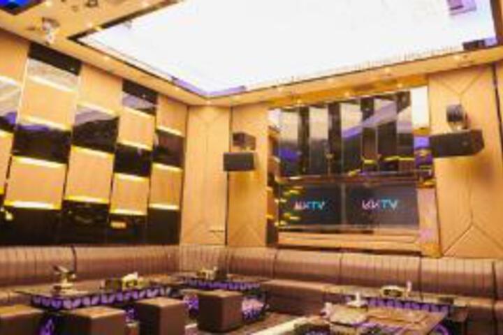 Wenyi Hotel