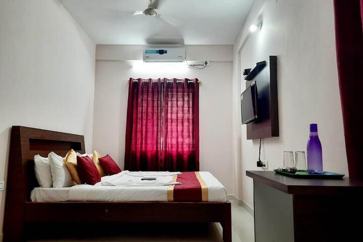 Room 9 of 22
