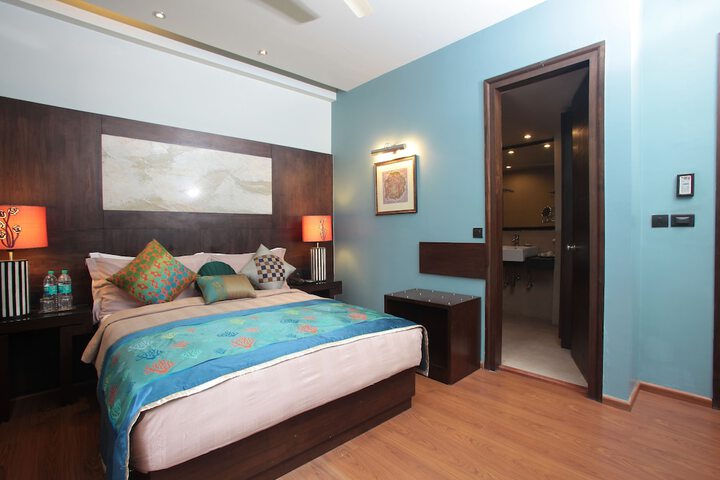 Room 7 of 36