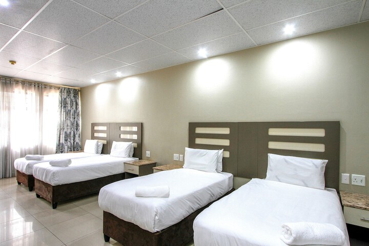 Room 8 of 21