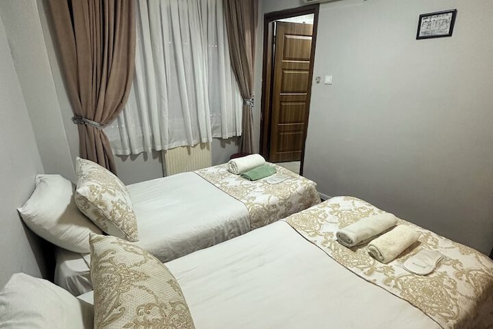 Room 13 of 41