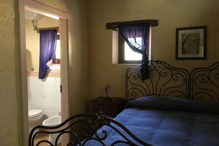Room 7 of 28