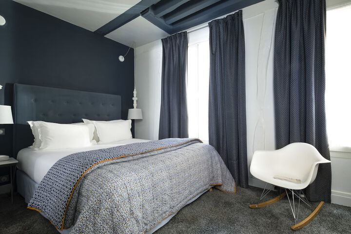 Room 16 of 71