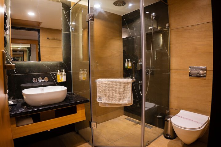 Room 20 of 31