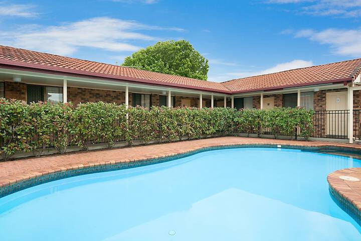 Pool 37 of 39