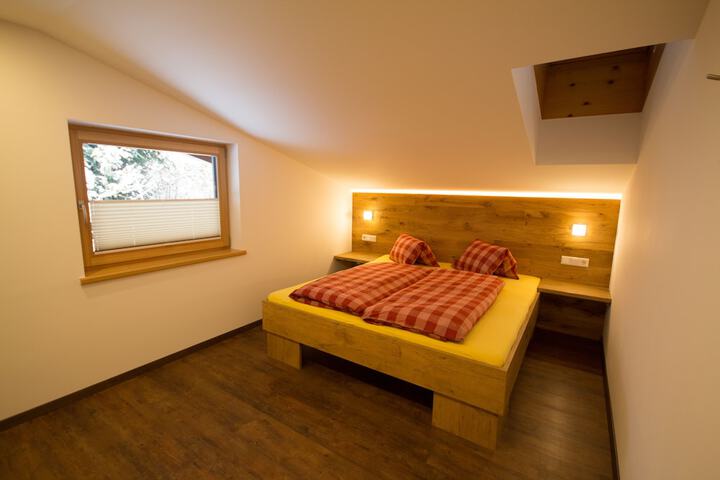 Room 5 of 21