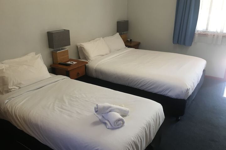 Room 7 of 62