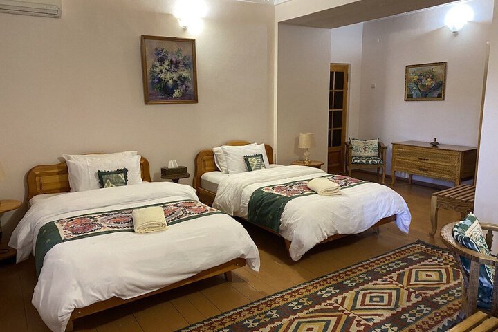 Room 15 of 25