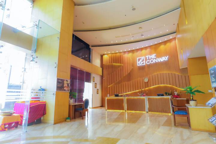 Hotel Interior 9 of 113