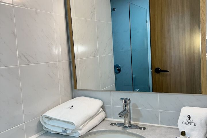 Room 25 of 41