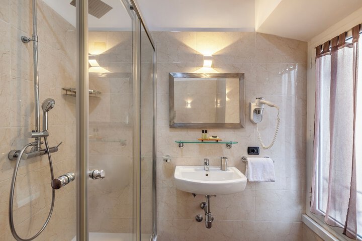 Bathroom Interior Photo