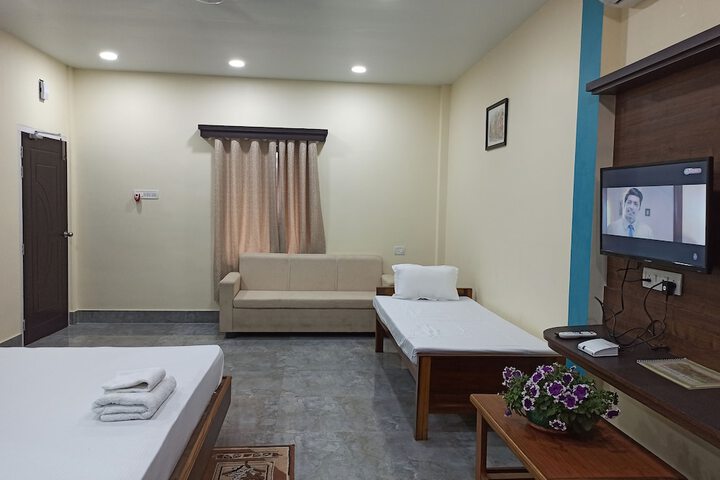 Room 16 of 40