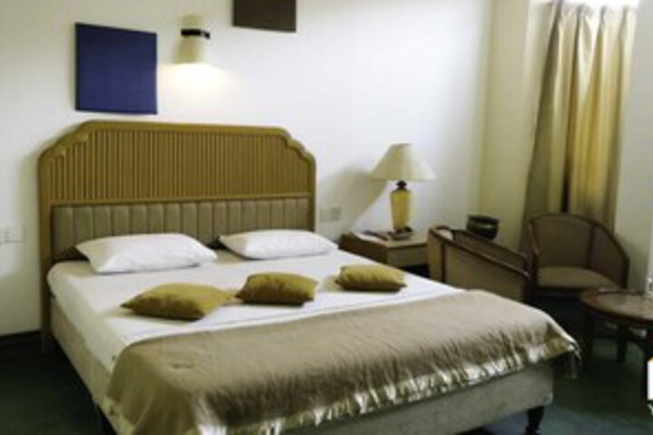 Room 17 of 19