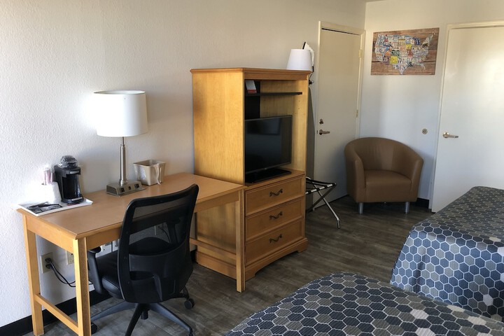 Room 15 of 44