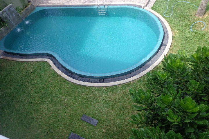 Pool 34 of 81