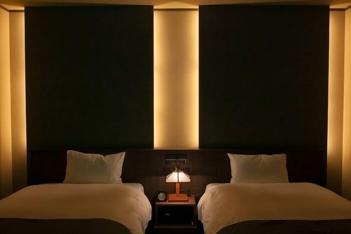 Room 12 of 75