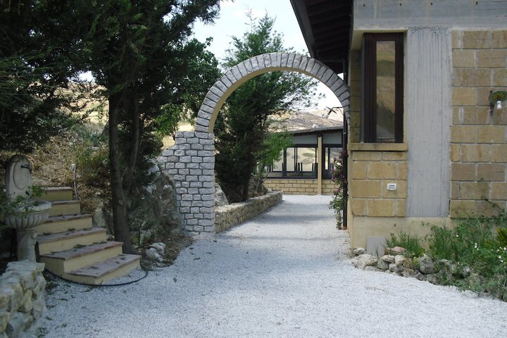 Hotel 3 of 6