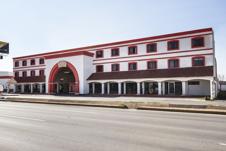 Exterior of OYO Hotel Real Del Sur Estadio Chihuahua