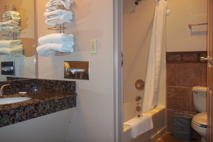 Clean Restrooms