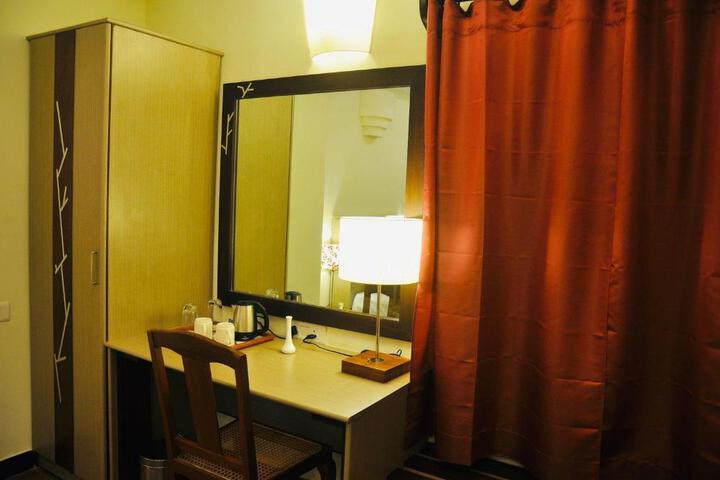 Inside Room Photo